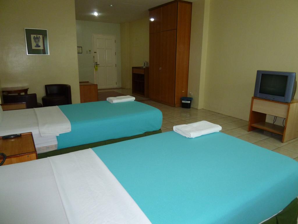 Sequoia Inn Davao City Quarto foto