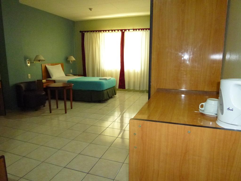 Sequoia Inn Davao City Quarto foto